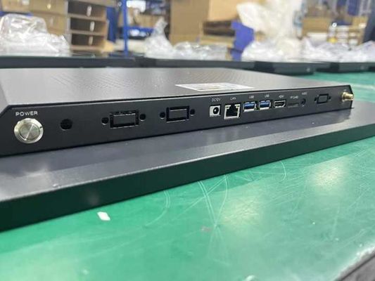 صفحه نمایش دیجیتال دیواری ODM با ورودی های HDMI / VGA / DVI / AV / USB و گزینه های ورستیل ورودی